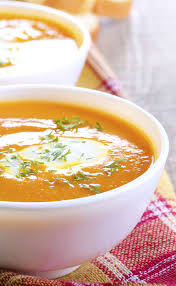 Recette Soupe Au Potiron Light En Video Recette Recette Soupe Potiron Soupe De Potiron Soupe Pour Maigrir