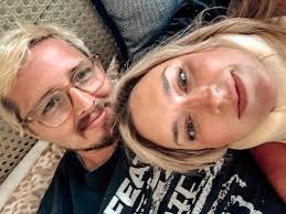 Hannah Riddle (@riddleher) • Instagram photos and videos