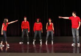 I Ve Heard That Song Before What We Owe To Glee In 2020 Finn Hudson Glee Glee Season 1 Glee Cast