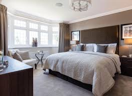 Redrow was awarded the top five star rating by the home builders federation (hbf), based on a survey of its customers in which more than 90% said they would recommend redrow to a friend. The Henley Redrow