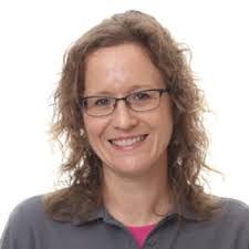 Debra Barr's Instagram, Twitter & Facebook