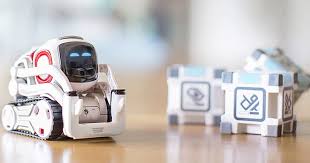Roboty Igrushki Dlya Detej Druzya S Iskusstvennym Intellektom