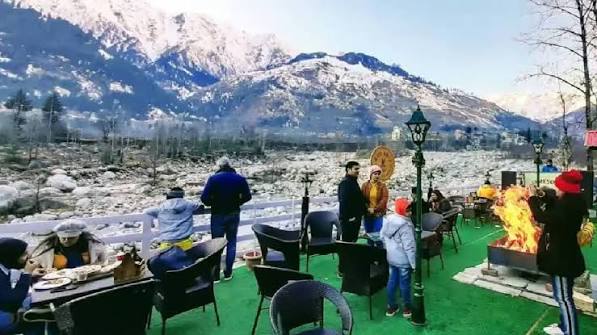Cafe 1947, Manali: How To Reach, Best Time & Tips