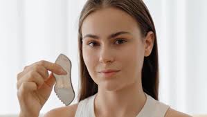 Amazon.com : LeMeeOly Stainless Steel Gua Sha Facial Tools Metal GuaSha  Tool for Face Neck, Detailer Gua Sha Lymphatic Drainage Reduce Wrinkles  Face Massage Tool, Gift for Women : Beauty & Personal