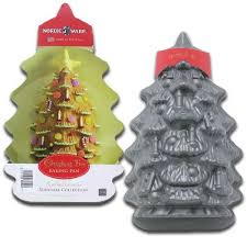 Your ultimate christmas recipe guide. Buy Christmas Tree Baking Pan By Nordic Ware Online At Low Prices In India Amazon In