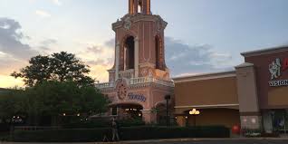 Jul 26, 2021 · casa bonita is a mexican restaurant and family entertainment destination located in denver, colorado. Casa Bonita Lakewood Co Historic Mexican Restaurant And Stage Show From South Park
