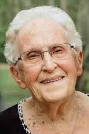 Obituary for Pauline Louise Maria Hoff