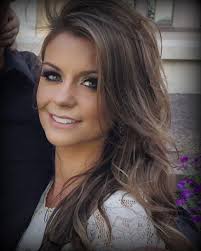 Colleen Turgeon's Instagram, Twitter & Facebook