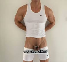 沸牛牛ili @nephelo0herb - Twitter Profile | TwStalker