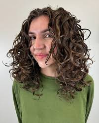 Leyla ➰ DMV Holistic Hair Practitioner (@lovleycurls) • Instagram photos  and videos