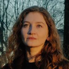 Emma Adler (@emmalegin)