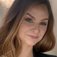 Heather Cano's Instagram, Twitter & Facebook