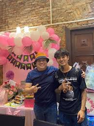 Tối 16/4, hoài lâm trở lại với hình ảnh phát tướng lạ lẫm trong mv 'một lần là người ấy'. Lá»™ áº£nh Hiáº¿m Ä'áº¡t G Dá»± Tiá»‡c Sinh Nháº­t Con Cá»§a Vá»£ CÅ© Hoai Lam NÄƒm Ngoai Chá»‰ 1 Chi Tiáº¿t Ä'a He Lá»™ Quan Há»‡ Vá»›i Gia Ä'inh Ä'ang Gai