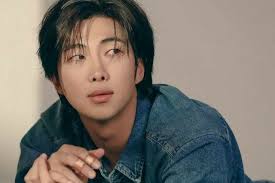 El fundador de HYBE "Bang Si Hyuk" dejará su cargo como CEO de la agencia