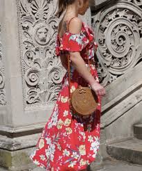Some absolutely fantastic looks that really go well hand in hand with a rattan straw bag. Top 10 Stylish Looks With A Rattan Bag