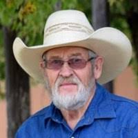 Michael Ponton's Instagram, Twitter & Facebook