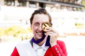 Als eberhofer alexandra kleindienst im büro der immonovum antrifft, lässt sie ihn wissen, dass sie in einer verlassenen kirche ein geständnis ablegen möchte. Martin Fuchs Ist Europameister Simone Blum Vierte Marcus Ehning Funfter In Rotterdam