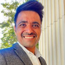 How to bring AI concepts to reality with leadership and teamwork