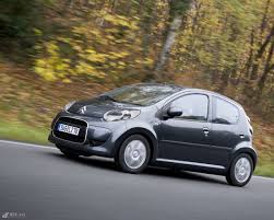 .стартер, citroen c1 свечи, зажигание, электропроводка, кпп, дифференциал, трансмиссия, ступицы, шрус, капот, citroen c1 двери, кузов, приборная панель, контрольные приборы. Citroen C1 Bilder Der Kleinwagen Mit 3 Und 5 Turen