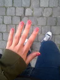 Enduisez vos ongles de quelque chose qui a mauvais goût de nombreuses entreprises vendent des vernis à ongles spécifiquement pour aider à empêcher les ongles de se ronger. Ad E Comment J Ai Arrete De Me Ronger Les Ongles