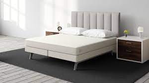 The core line is composed of the c2 and c4 beds, which are the most affordable ones. C2 360 Smart Bed Sleep Number