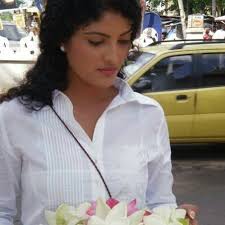 Rashmi paboda sandeepani, (born 16 january 1982) is a sri lankan cinema, theatre and television actress. Rashmini Paboda Rashi Paba Home Facebook