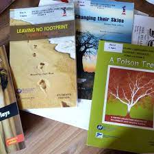Ida zahariah binti mahmood moe. Poem Books Form 4 Spm Books Stationery Books On Carousell