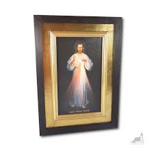 Pierwszy obraz jezusa miłosiernego został namalowany w wilnie w 1934 r., a wystawiony do publicznej czci po raz pierwszy w ostrej bramie w 1935 r. Obraz Jezus Milosierny Jezu Ufam Tobie Ksiegarnia Sw Pawla