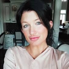 Lacey Blain's Instagram, Twitter & Facebook