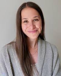 Jenna Burr's Instagram, Twitter & Facebook