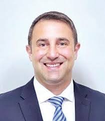 Renee Endres's Instagram, Twitter & Facebook