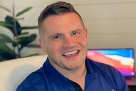 Wife Texted Friend She Wanted Ex-Husband 'Gone,' Say Police. Then He Was  Killed in Front of His Daughter