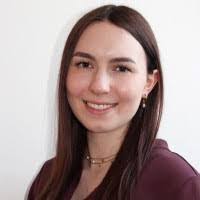 Julie Linde's Instagram, Twitter & Facebook