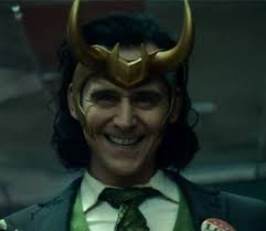 Is it suitable to make this helm/crown out of airdry clay w/ a wire  armature or are there other relatively cheap ways to make it? :  r/CosplayHelp