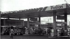 Petron bagan luar terminal 6.4 km. There Is A Semblance Of Order And Cleanliness At A Petron Gas Station Download Scientific Diagram