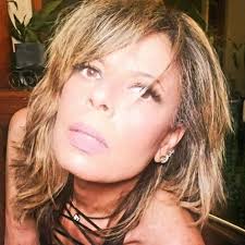 Lynnette Smith (@purplegirl_3776) • Threads, Say more