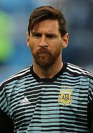 Лионе́ль андре́с ме́сси куччитти́ни (исп. Lionel Messi Vikipediya