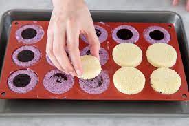 Mini Blueberry Mousse Cakes With Mirror Glaze Love And Olive Oil Recipe Mousse Cake Cake Molds Recipes Fancy Desserts