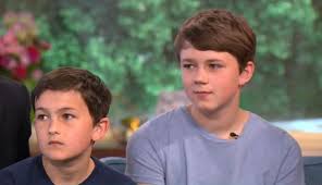 A bidding war over an nft of the viral charlie bit my finger video — a lovable piece of internet history that helped youtube grow in 2007, the family involved proclaimed — ended with a winning price of $760,999. Charlie Bit My Finger Stars Sent To Private School After Viral Video Metro News