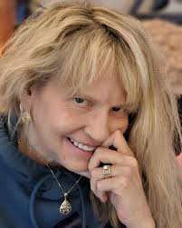 Christine Heald's Instagram, Twitter & Facebook