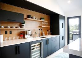 Luxurious john michael kitchens modular kitchen designs manufactured by american craftsman. Kitchen Designs That Sizzle Sarasota Magazine