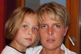 Les relations de Vanessa FLEURY (MAISON)