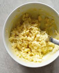 Classic Egg Salad Tea Sandwiches That S Easy And Delicious Eggsalad Teapartyfood Teasandwiches Fingersandwiches Tea Sandwiches Easy Egg Salad Egg Salad