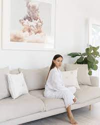 Eleanor Pendleton Is The Founder And Editor Of Gritty Pretty Australia S Leading Beauty Website See Inside The Beauty A Beauty Website Home Beautiful Outfits