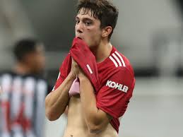 Daniel owen james (born 10 november 1997) is a professional footballer who plays as a winger for premier league club manchester united and the wales national team. Leeds United Want Manchester United S Daniel James In