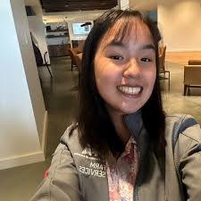 Did you know the word #Selfie was first used back in 2002? Some of our  followers weren't even born yet! . . Fast forward to today, and we're  celebrating #NationalSelfieDay with some