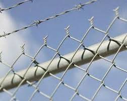 5ft Black Chain Link Fence Gate Contemporary Cyclone Wire For Fence And Cyclone Fence Price Per Foot Fence Prices Cyclone Fence Backyard Play Spaces