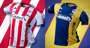 O primeiro nome, athletic club de madrid, demonstrava a ideia inicial dos fundadores, estudantes bascos que desejavam criar uma filial do athletic club, equipe de bilbao.o uniforme inicial, em razão disso, era o mesmo: Jerseys Pirma De Atletico De San Luis 2021 22 Todo Sobre Camisetas