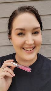 @essence cosmetics OBSESSED WITH THIS GLOSS ESPECIALLY. omg these feel so  good and aren't sticky but still super shiny. the best drugstore gloss  ever. honestly, the best in general. #makeupobsession ...