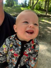 The little teeth 🥹 and cozy in his #fancyprince